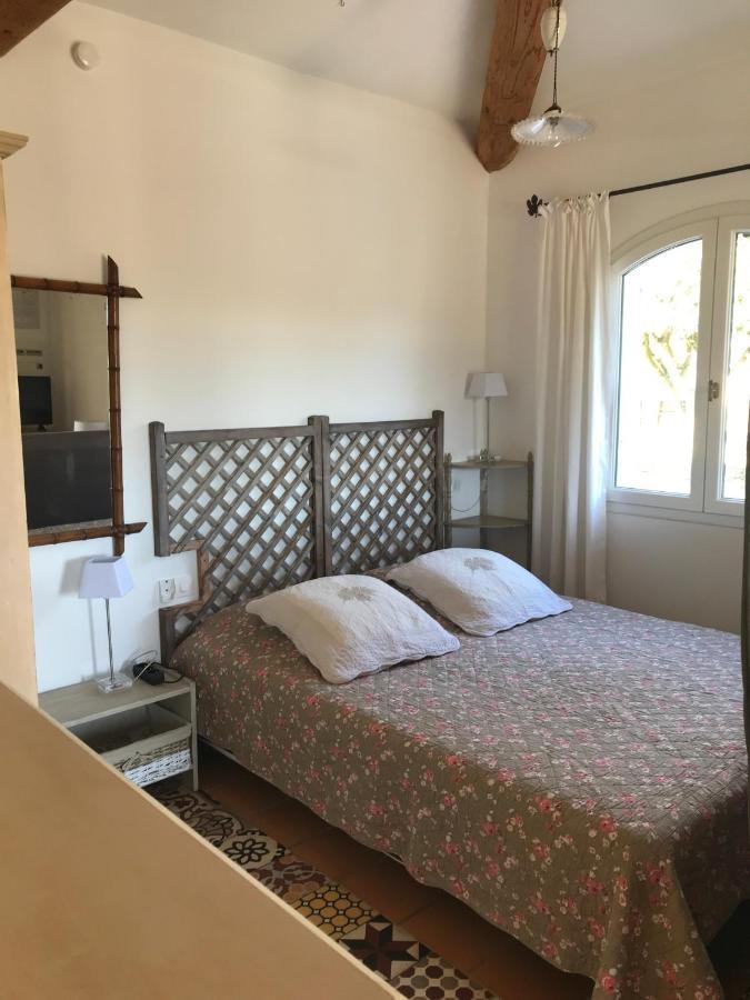 أُرانْجْ Chambres D'Hotes Et Gites Le Mas Mellou المظهر الخارجي الصورة